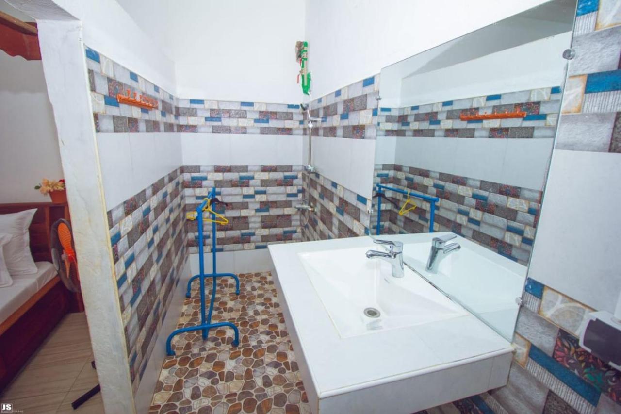 Hotel National Ambilobe Εξωτερικό φωτογραφία
